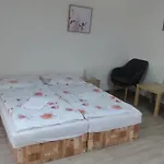 U Hradeb 3* Znojmo