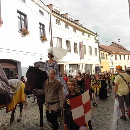 U Hradeb * Znojmo