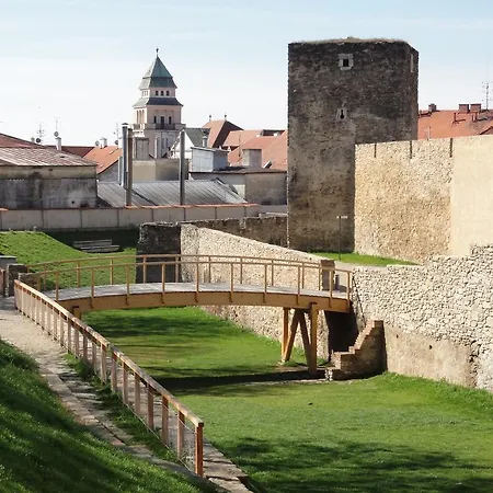 U Hradeb 3* Znojmo